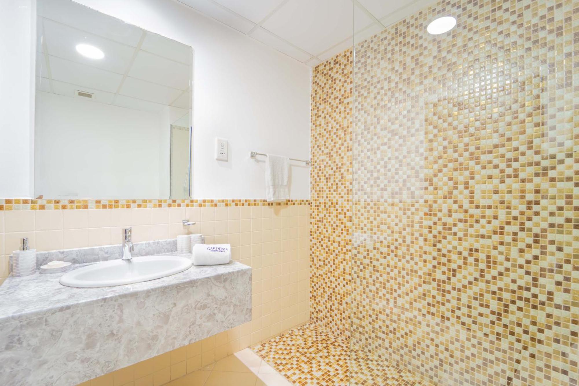 Jbr Amwaj 4 , Upgraded Sea And Ain Dubai Views, 2M Walk To Beach By Gardenia Suitse Ngoại thất bức ảnh